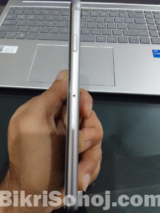 Apple iPhone 6 (Used)